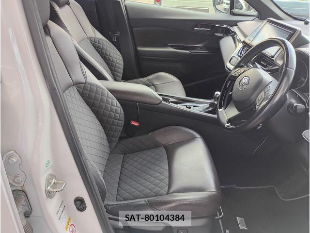 Toyota C-HR 2018-02 7326162-14
