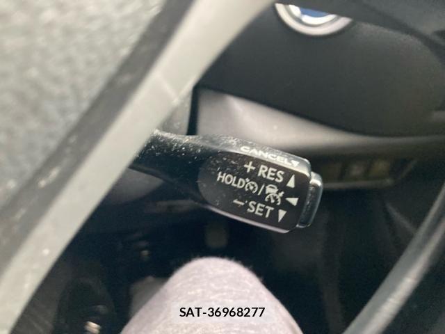 Toyota C-HR 2017-04 7357141-17