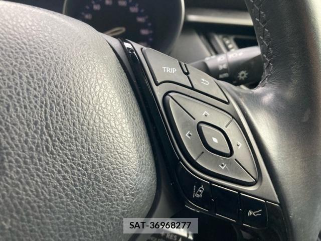 Toyota C-HR 2017-04 7357141-19
