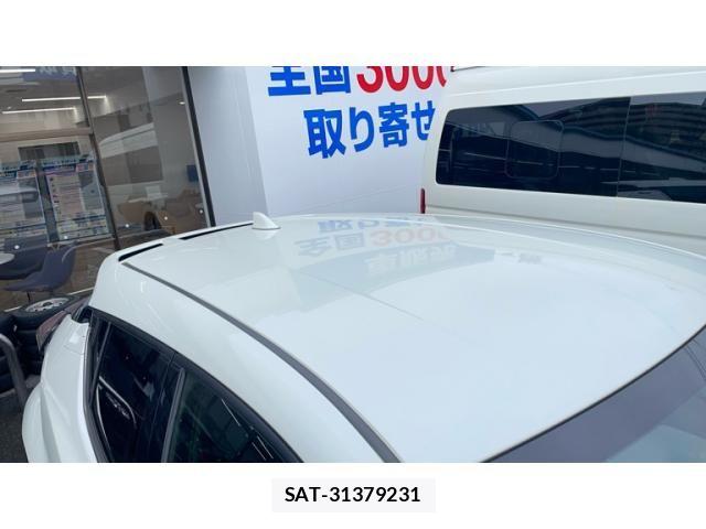Toyota C-HR 2017-09 7357149-1