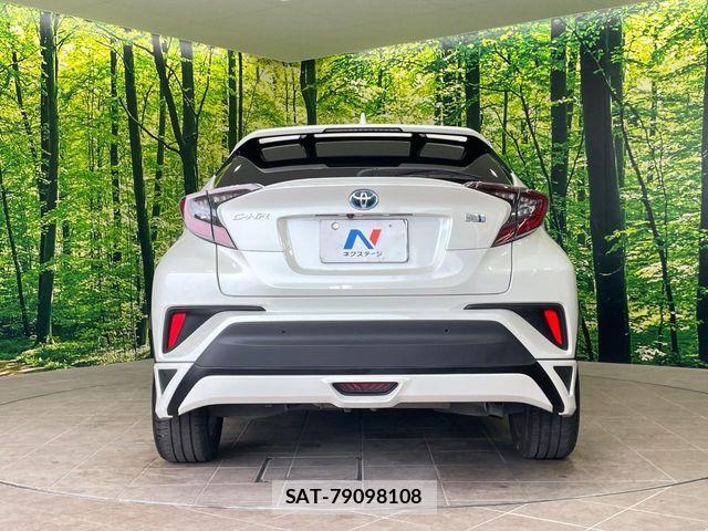Toyota C-HR 2017-06 7357142-14