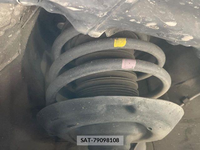Toyota C-HR 2017-06 7357142-19