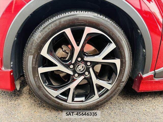 Toyota C-HR 2017-11 7357145-29