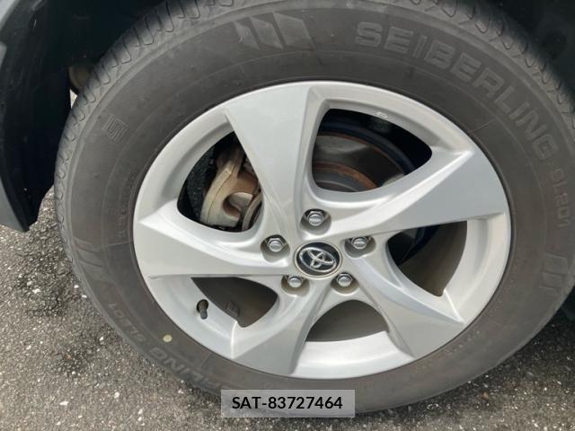 Toyota C-HR 2019-01 7357146-7