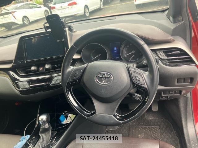 Toyota C-HR 2019-07 7357148-9