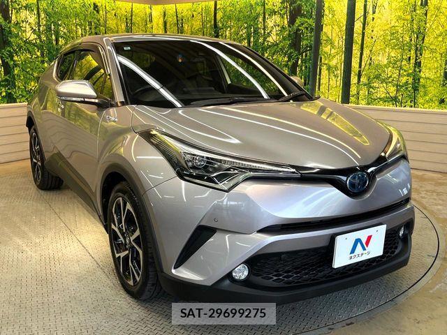 Toyota C-HR 2018-04 7357139-15