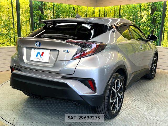 Toyota C-HR 2018-04 7357139-16