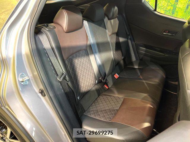 Toyota C-HR 2018-04 7357139-8