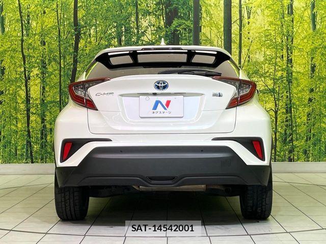 Toyota C-HR 2018-06 7357125-14