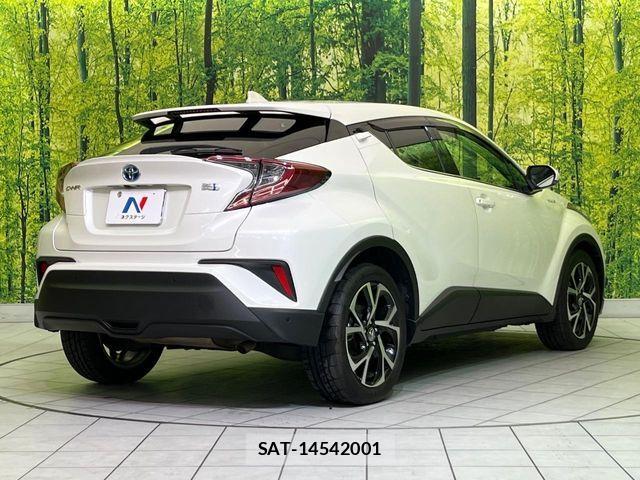 Toyota C-HR 2018-06 7357125-16