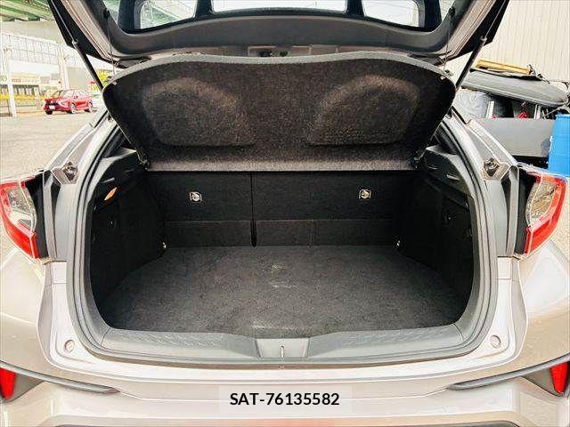Toyota C-HR 2016-12 7357140-9