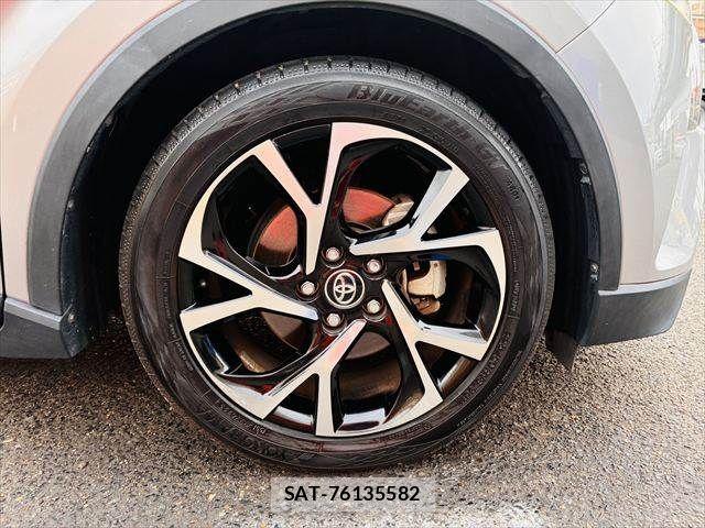 Toyota C-HR 2016-12 7357140-13
