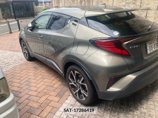 Toyota C-HR 2022-03 7357137-2