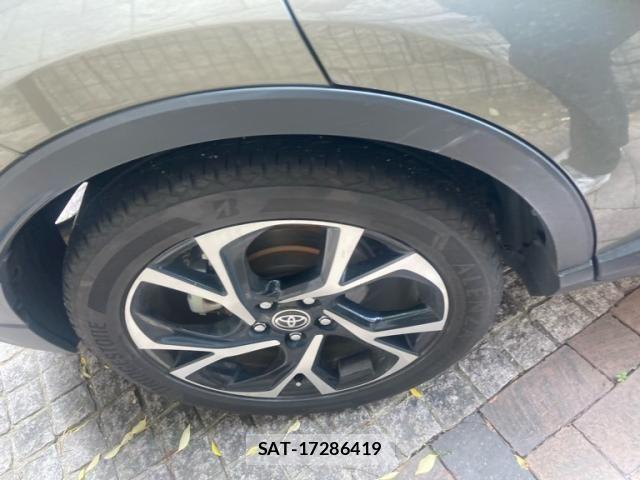Toyota C-HR 2022-03 7357137-4
