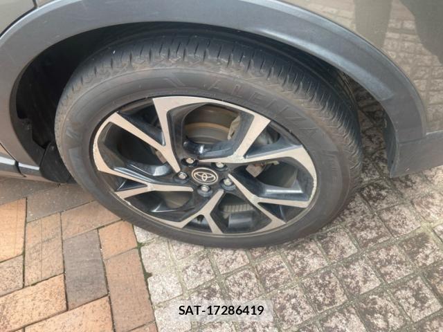 Toyota C-HR 2022-03 7357137-5