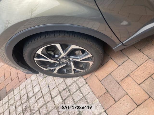 Toyota C-HR 2022-03 7357137-6