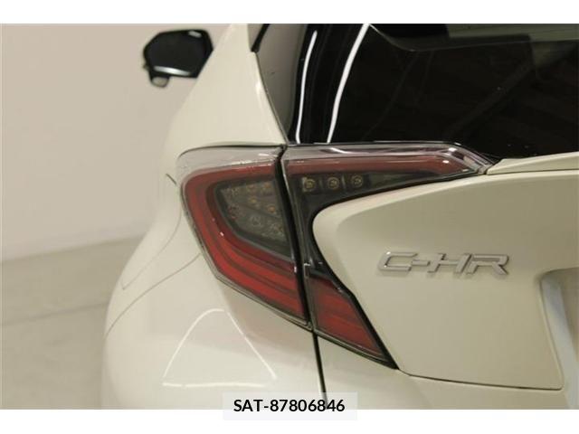 Toyota C-HR 2017-02 7357143-18
