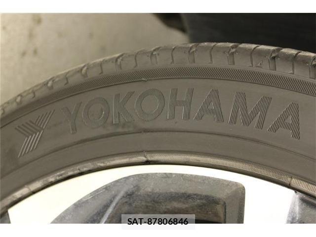Toyota C-HR 2017-02 7357143-25