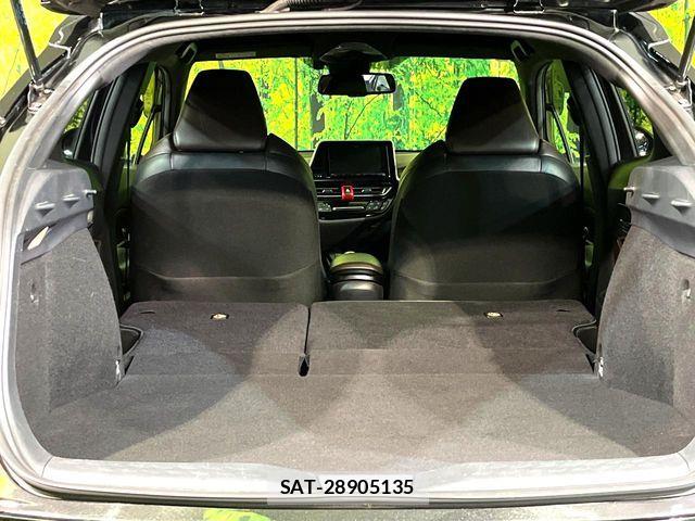 Toyota C-HR 2018-11 7357128-9