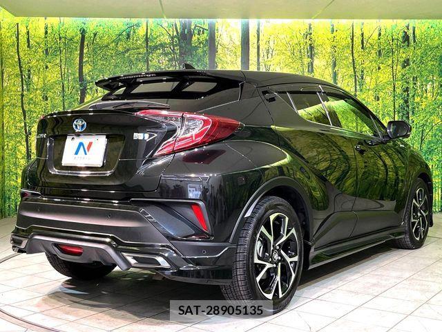 Toyota C-HR 2018-11 7357128-16