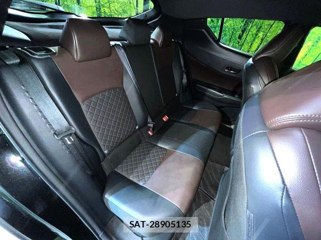 Toyota C-HR 2018-11 7357128-8