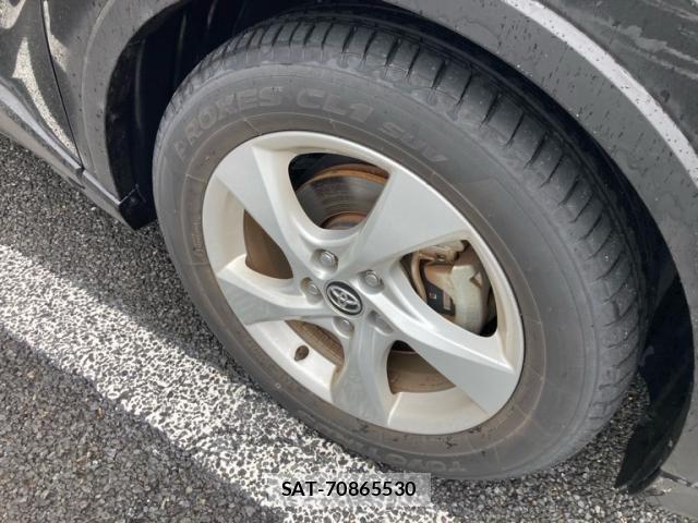 Toyota C-HR 2017-07 7357147-5