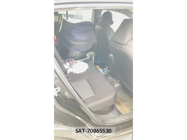 Toyota C-HR 2017-07 7357147-8