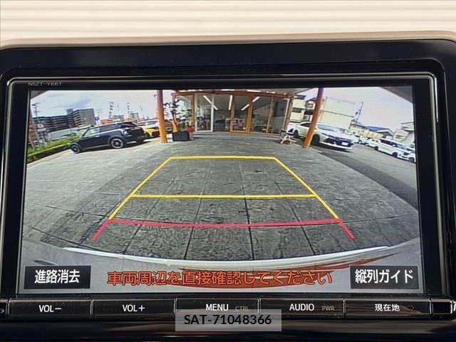 Toyota C-HR 2017-06 7357144-22