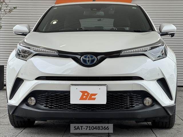 Toyota C-HR 2017-06 7357144-8