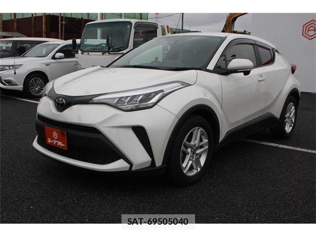 Toyota C-HR 2020-08 7357138-9