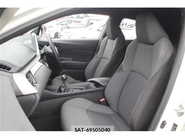 Toyota C-HR 2020-08 7357138-25