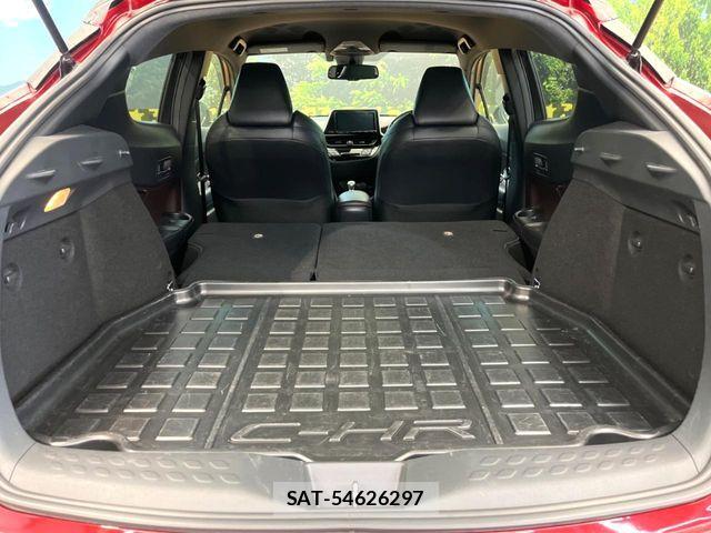 Toyota C-HR 2019-08 7391599-9