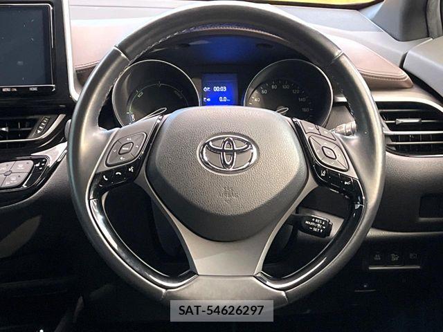 Toyota C-HR 2019-08 7391599-10