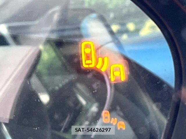 Toyota C-HR 2019-08 7391599-5