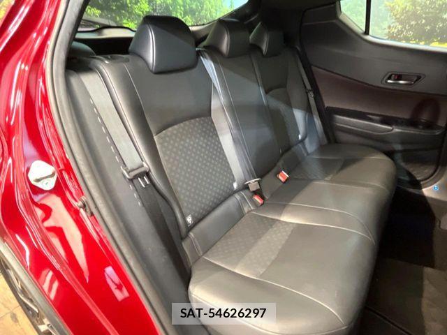 Toyota C-HR 2019-08 7391599-8