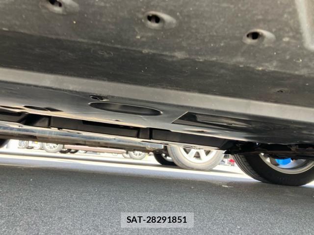 Toyota C-HR 2018-09 7453447-14
