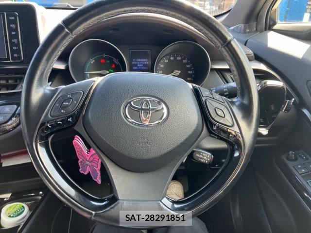 Toyota C-HR 2018-09 7453447-20