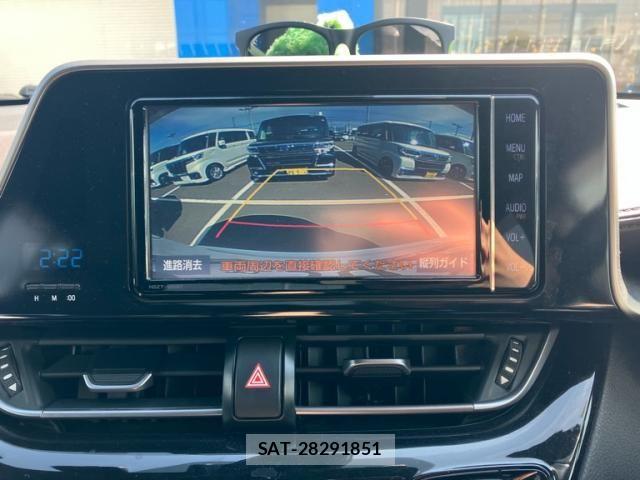 Toyota C-HR 2018-09 7453447-23