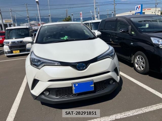 Toyota C-HR 2018-09 7453447-2