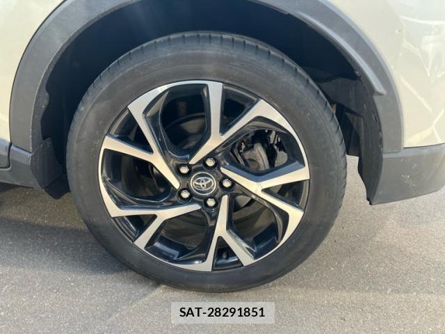Toyota C-HR 2018-09 7453447-7