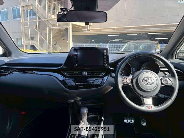 Toyota C-HR 2020-03 7453415-10