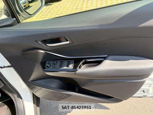 Toyota C-HR 2020-03 7453415-13