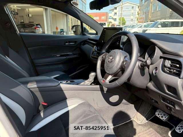 Toyota C-HR 2020-03 7453415-14