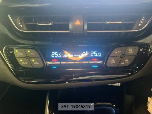 Toyota C-HR 2018-01 7453445-16