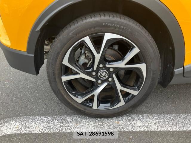 Toyota C-HR 2023-06 7453414-9