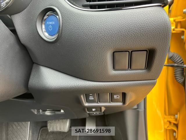 Toyota C-HR 2023-06 7453414-16