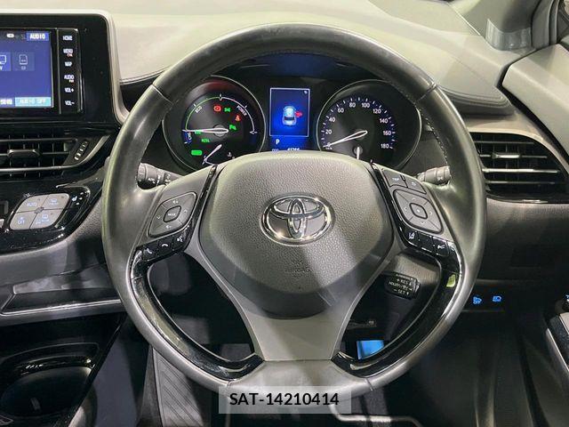 Toyota C-HR 2019-05 7453418-10