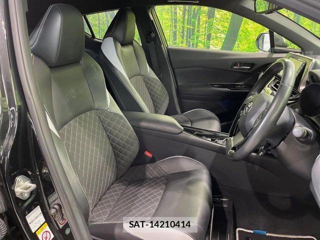 Toyota C-HR 2019-05 7453418-7