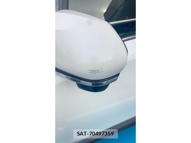 Toyota C-HR 2018-03 7453444-22