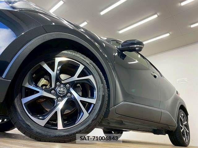 Toyota C-HR 2018-07 7499885-18